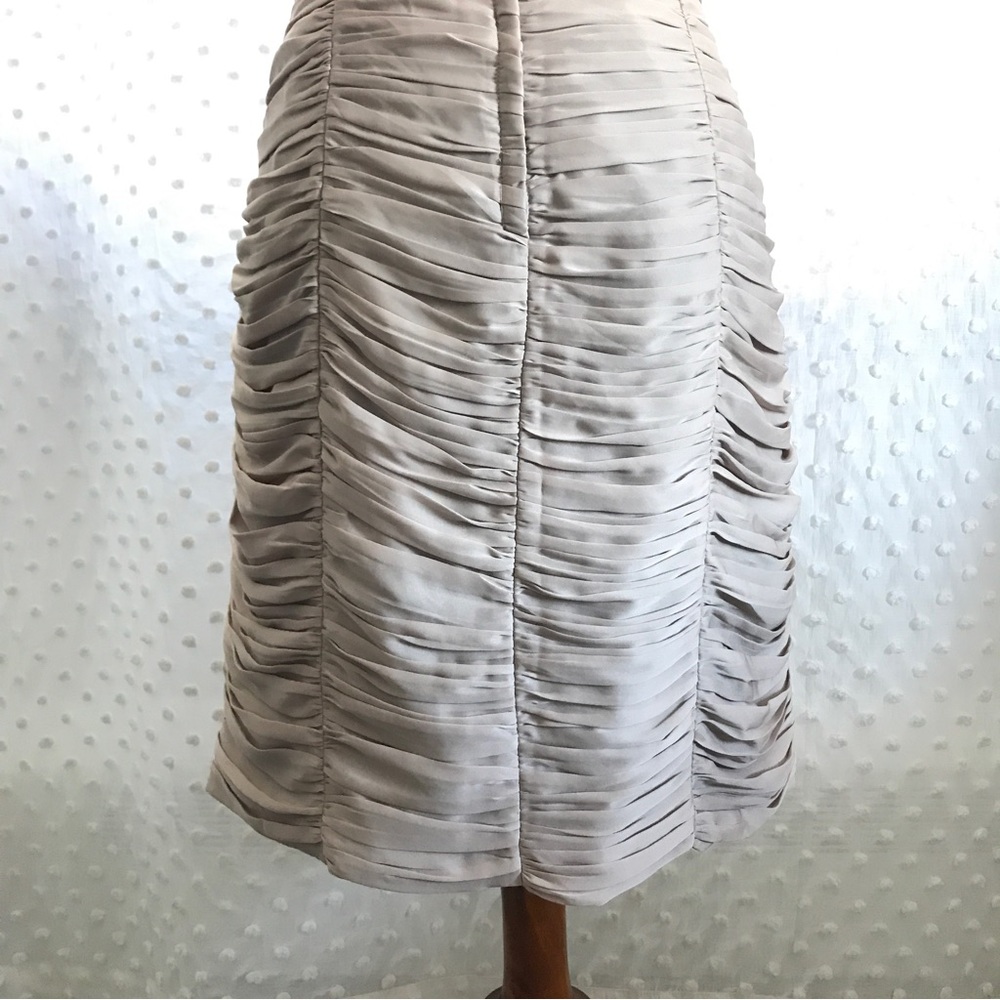 Dress - Picture 8 of 8